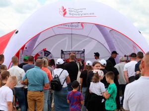 Stanowisko z grami zręcznościowymi